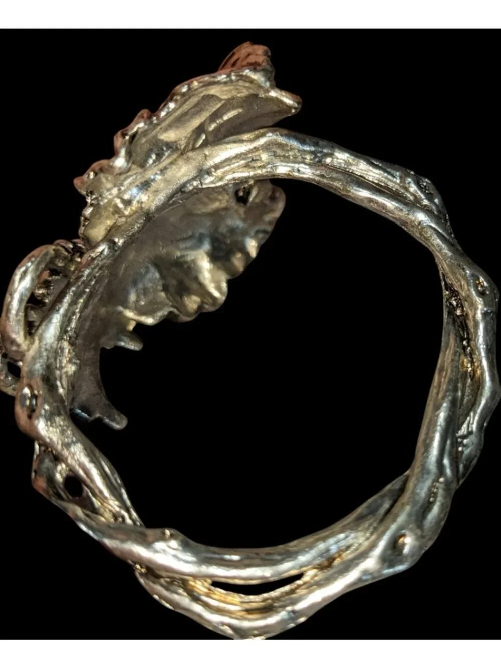 Regency Vintage Arthur Court Grape Vine Silver Tone Napkin Ring